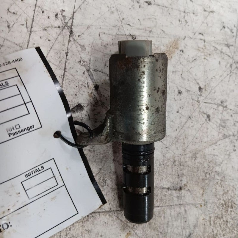 Ford Fiesta Variable Timing Gear Oil Control Valve Solenoid Cylinder Head  2014