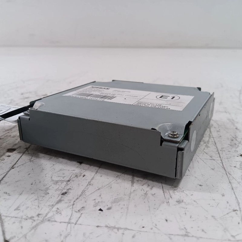 Nissan LEAF Camera Controller 284A1 3NH0B Control Module  2013 2014 2015 2016 20