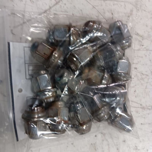 Hyundai Accent Lug Nut Set  2012 2013 2014 2015 2016 2017 OEM