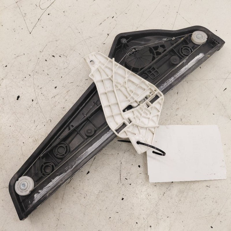 Passenger Right Front Window Regulator Track Fits 12-17 Hyundai Velost