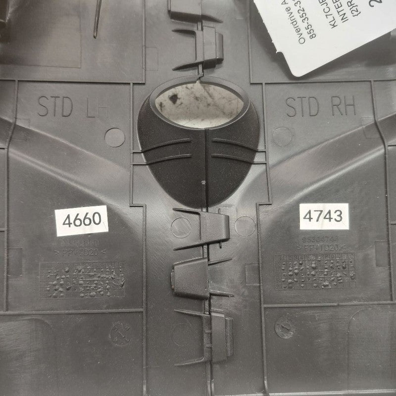 Chevy Trax Rear View Mirror Trim {95304660} 2022 2021