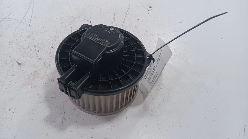 Blower Motor Fits 14-18 FORESTER OEM