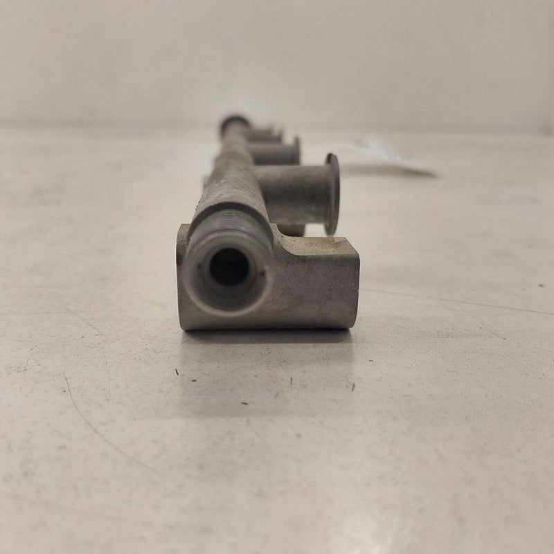 Nissan Rogue Fuel Rail Injection Injector Mount Bar  2.5 2021 2022 202