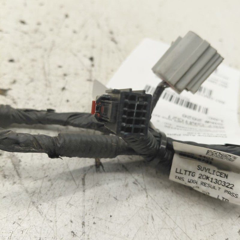 Chevy Trax Center Console Wires {42599369} 2022 2021