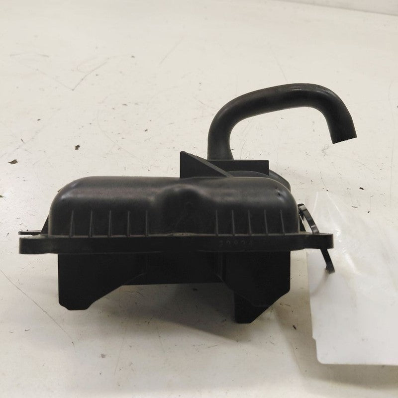 Mazda 3 Crankcase Vent 2.5 2023 2022 2021
