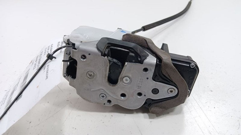 Buick Encore Door Latch Lock Right Passenger Front 2016 2017 2018 2019