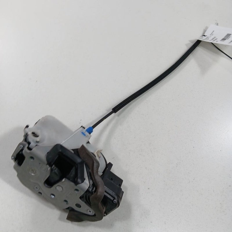 Buick Encore Door Latch Lock Right Passenger Front  2019 2018 2017