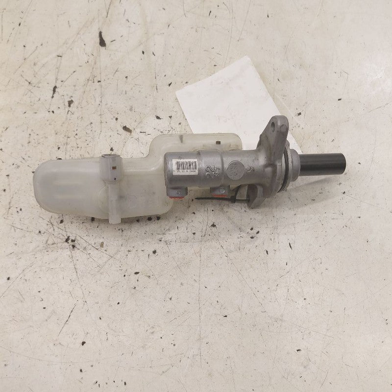 Brake Master Cylinder Fits 14-21 Mazda 6