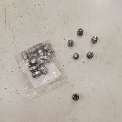 Honda CR-V Lug Nut Set  2017 2018 2019