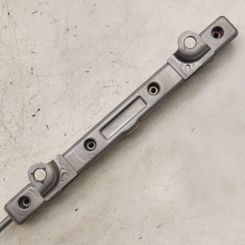 Toyota Prius Fuel Rail Injection Injector Mount Bar  1.8 2022 2021 202