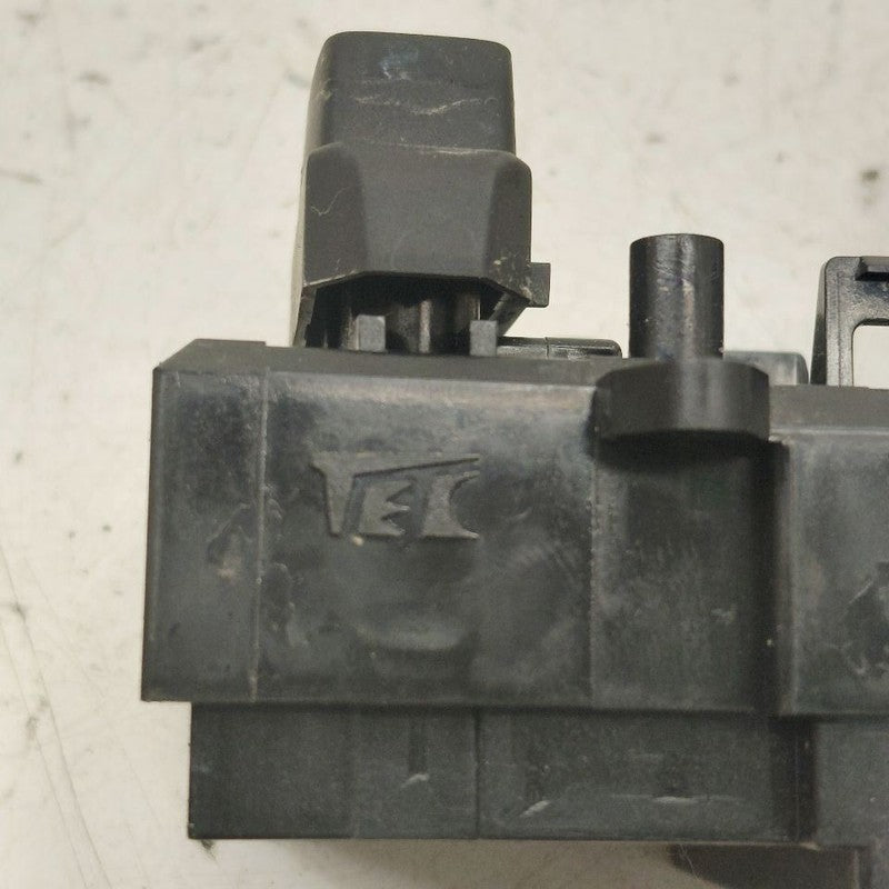 Honda CR-V Power Window Switch Right Passenger Front  2017 2018 2019