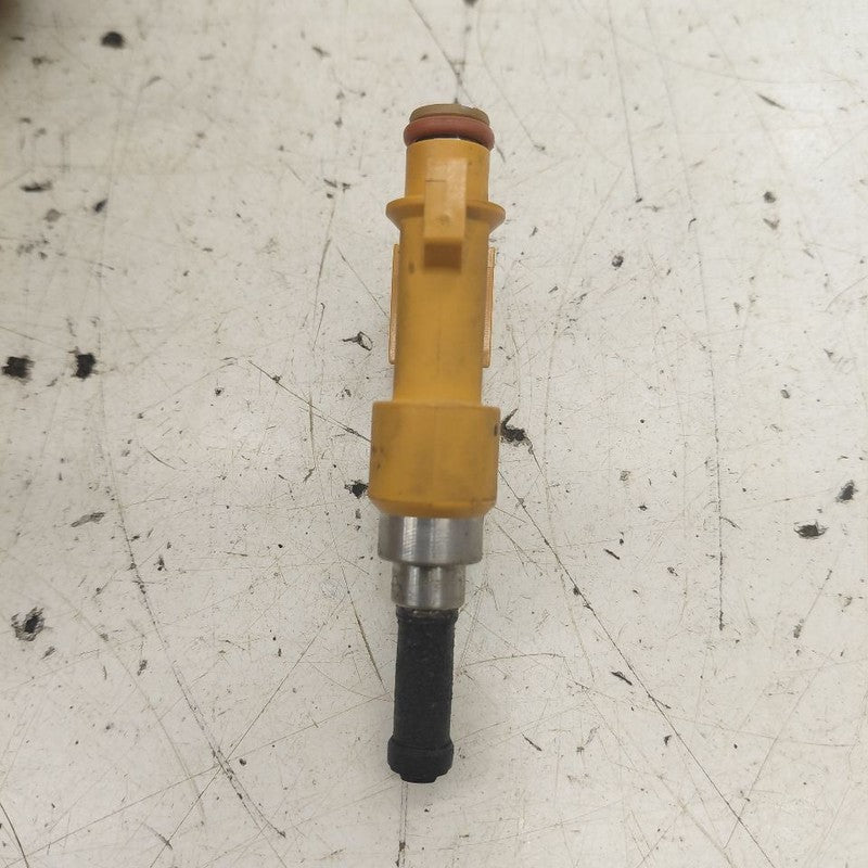 Upper Fuel Injection Injector Fits 18-21 Lexus NX300