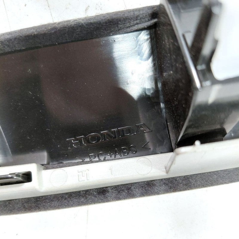 Honda Civic Passenger Right Front Dash Vent Trim {77270-TBA-A1} 2018 2017 2016