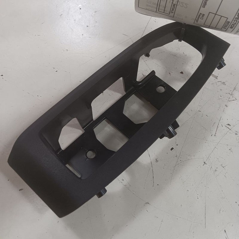 Outback Legacy Window Switch Bezel Trim Right Front 2025 2024 2023 202