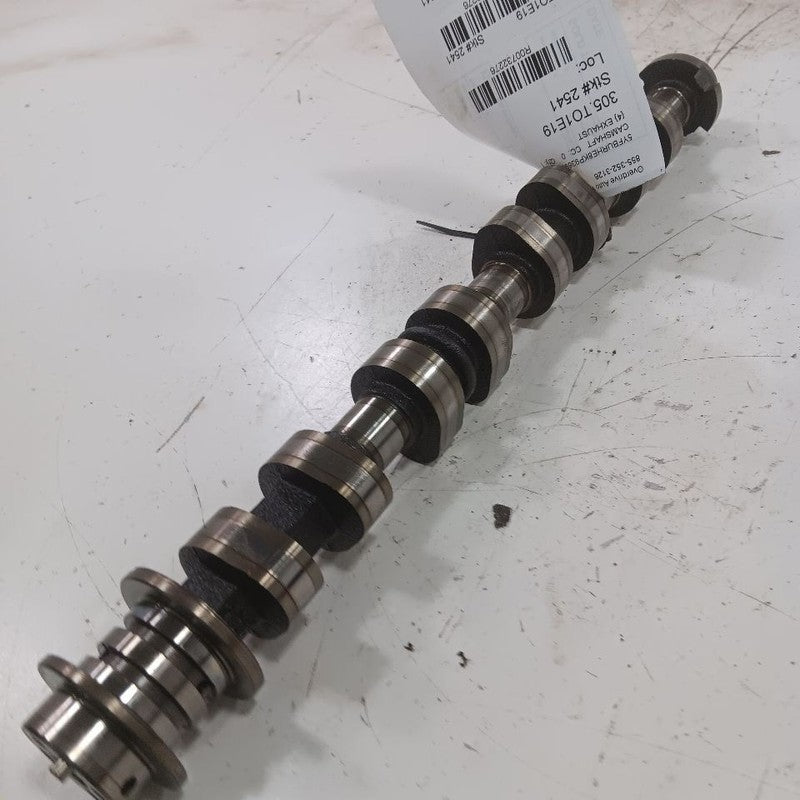 Toyota Corolla 1.8 Engine Cylinder Head Exhaust Camshaft  2019 2018 2017