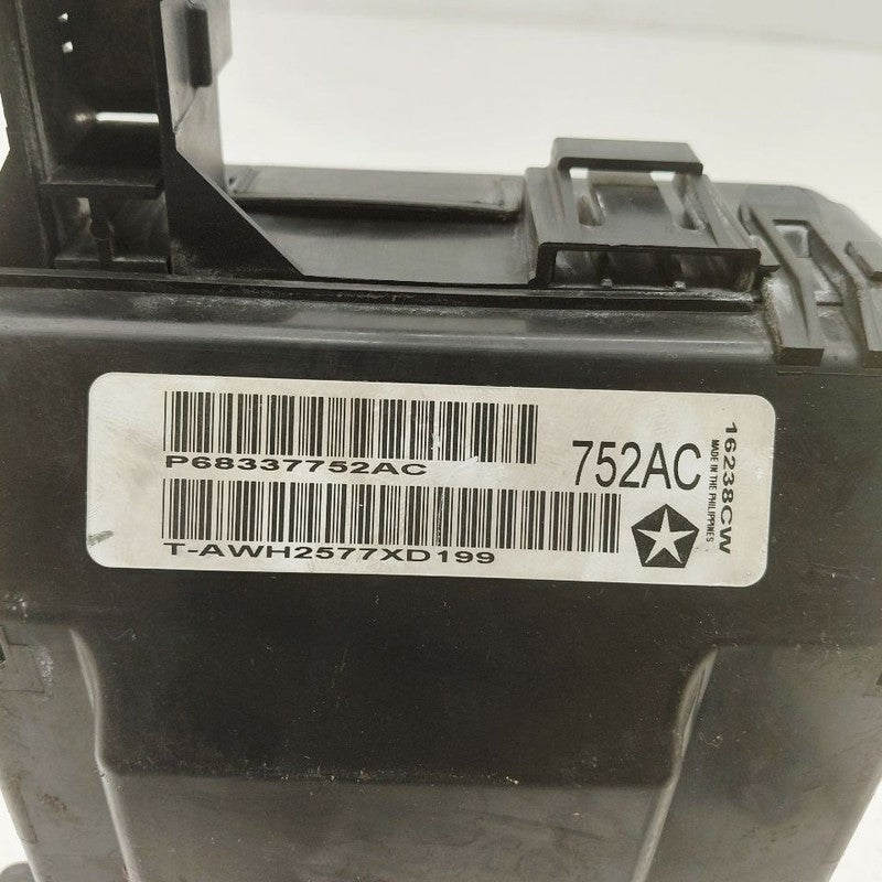 Engine Fuse Box Halogen Headlamps ID 68337747 Fits 18 Chrysler 300