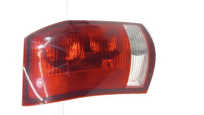 22692372 Driver Left Tail Light Lamp Fits 04-07 VUE