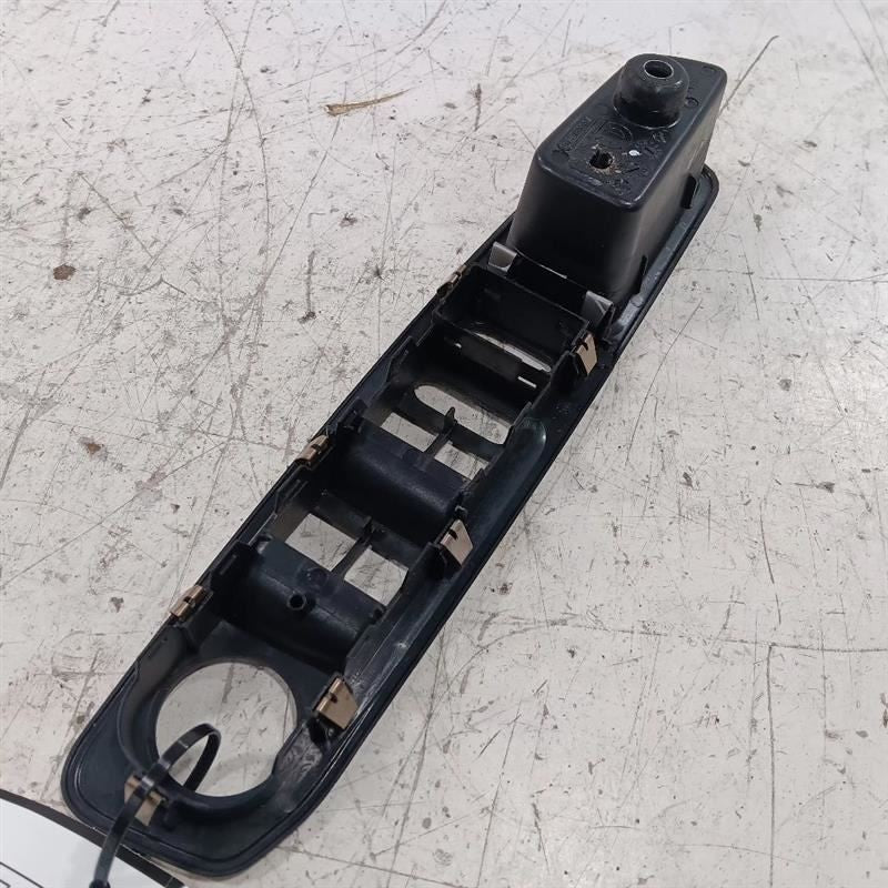 Jeep Renegade Window Switch Bezel Trim Left Front 2015 2016 2017 2018 