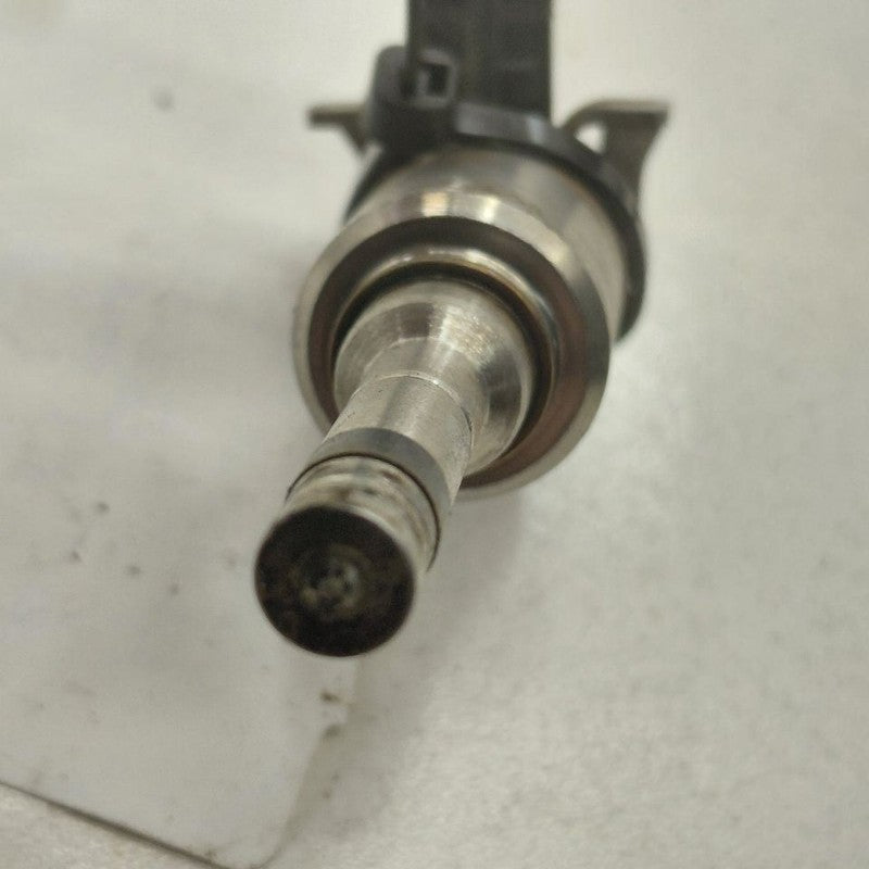 Fuel Injection Injector 1.6L Fits 12-17 Hyundai Accent