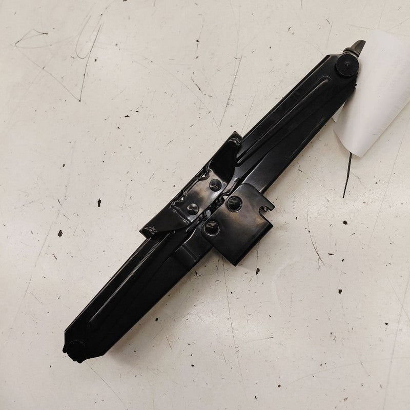 Chevy Trailblazer Spare Tire Changing Jack  2023 2022 2021