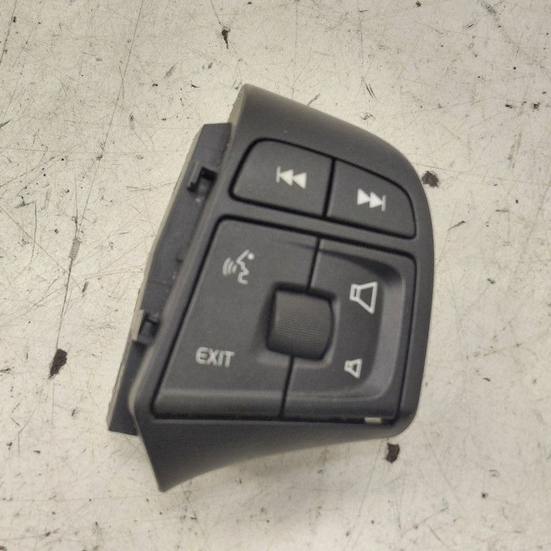 Volvo S60 Steering Wheel Control Switch  2018 2017 2016