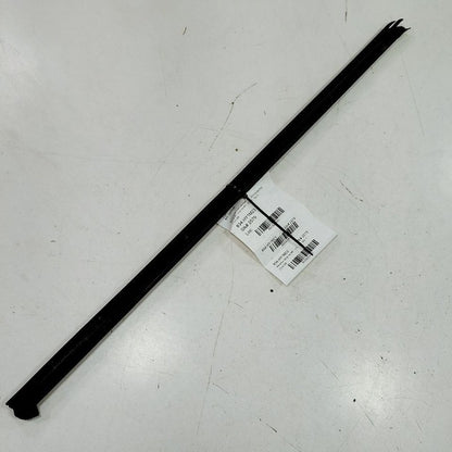 Hyundai Elantra Right Front Weather Strip Interior  2024 2023 2022 202