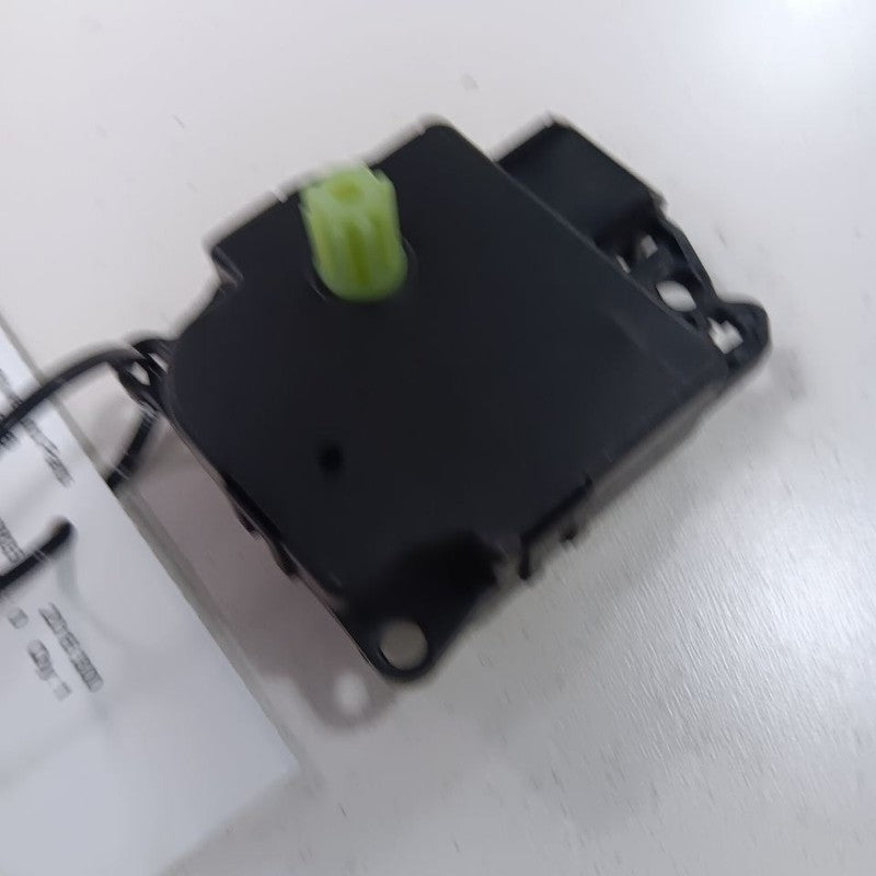 Chrysler 300 Flap Door Motor Heater AC Door Actuator  2015 2016 2017 2