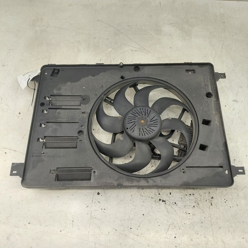 Radiator Cooling Fan Motor XC70 Fits 11-16 Volvo 70 Series