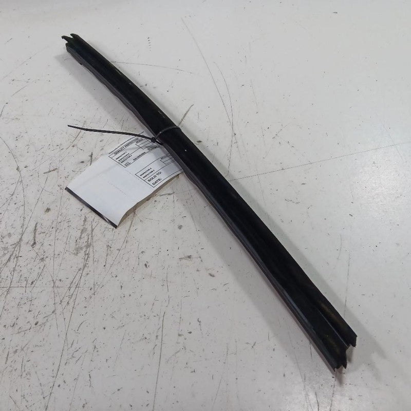 Ford Ecosport Right Rear Weather Strip Interior  2018 2019 2020 2021 2022