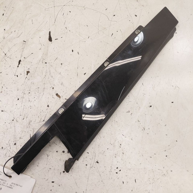 2018 Fiat 500 X Model Passenger Right Rear Door Applique Trim {5193994