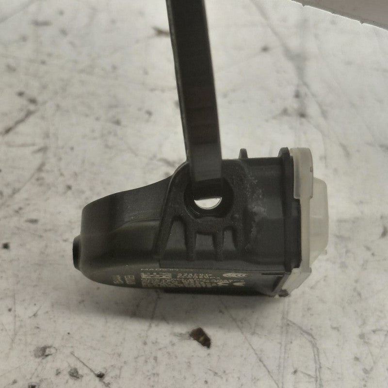 Chevy Trax TPMS Tire Pressure Monitor System Sensor  2025 2024