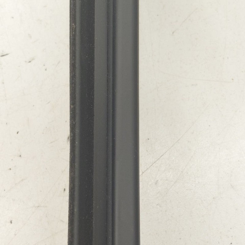 Buick Encore GX Right Rear Weather Strip Interior  2022 2023 2024 2025