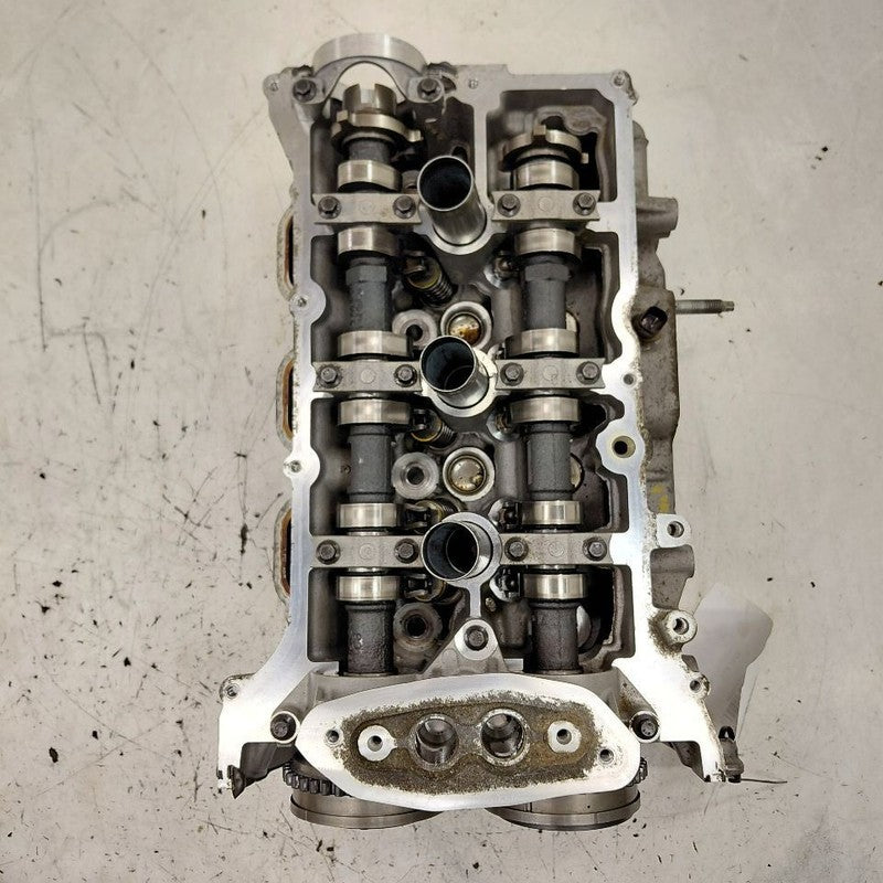 Left Front Engine Cylinder Head 2.7L Fits 19-24 Ford Edge