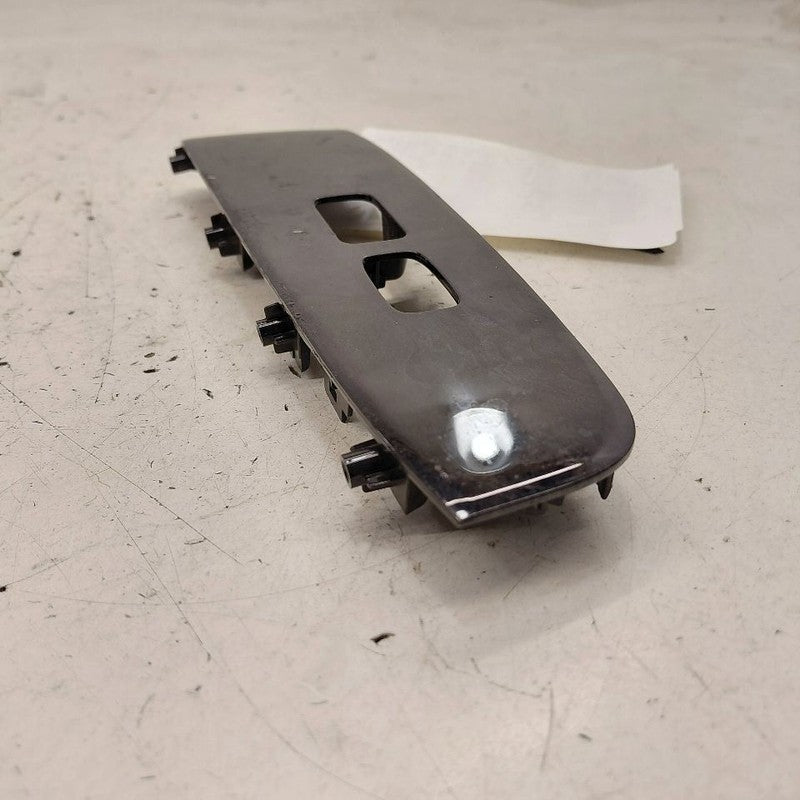 Kia Sorento Window Switch Bezel Trim Right Front 2018 2017 2016