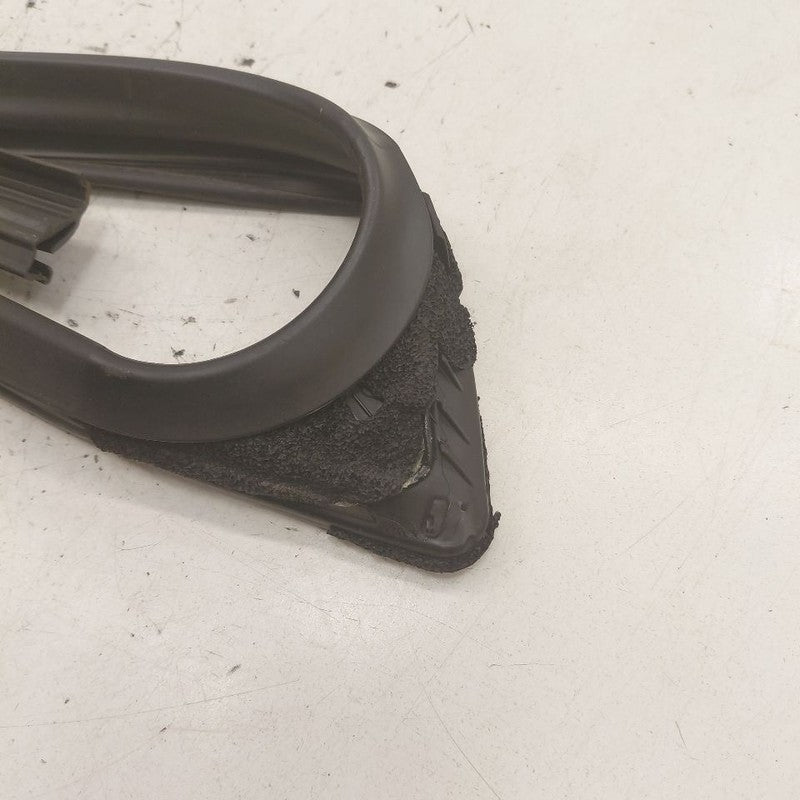 Mazda 6 Door Glass Window Seal Rubber Right Passenger Front  2018 2019