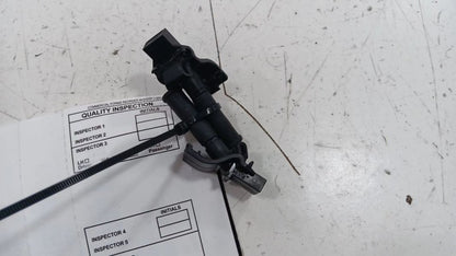 Ford Escape Windshield Wiper Washer Fluid Hood Sprayer Nozzles  2020 2