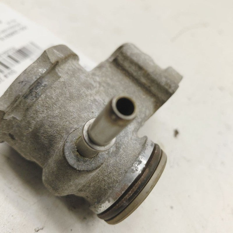 Cadillac XTS Coolant Line Crossover Pipe      3.6 2016 2017 2018