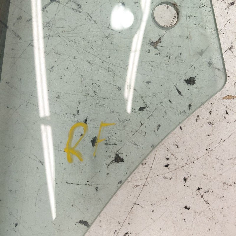 Passenger Right Front Door Glass Window VIN Y 1st Digit SWB Fits 14-18