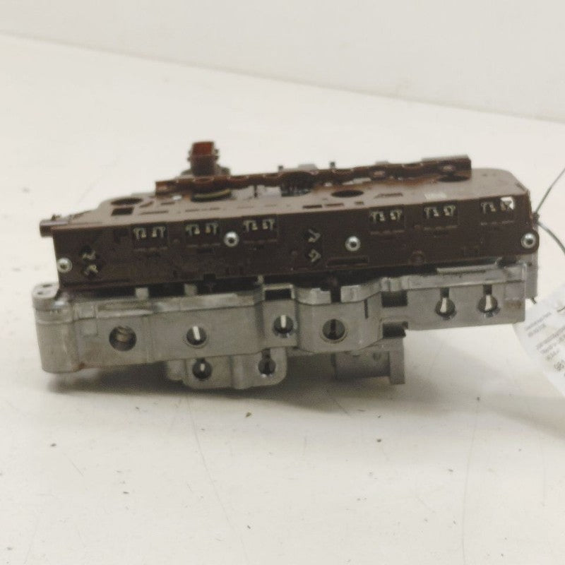 Cadillac XTS Automatic Transmission Valve Body      2016 2017 2018