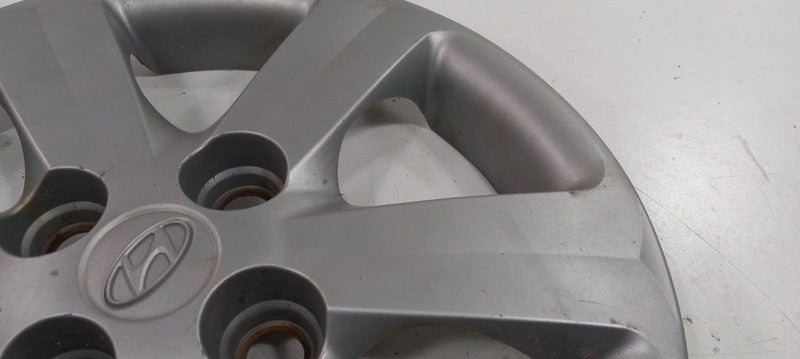 529611E100 Wheel Cover HubCap 14" 6 Spoke Hidden Lugs Fits 06-08 ACCENT