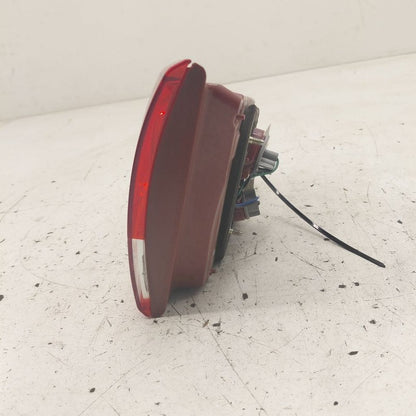 Passenger Right Rear Tail Light Brake Lamp Incandescent 16-18 Kia Sore