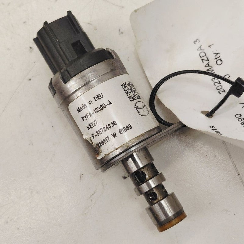 Mazda 3 Variable Timing Gear Oil Control Valve Solenoid Cylinder Head 