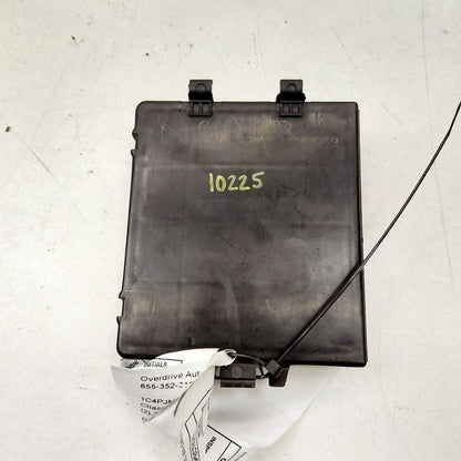Chassis ECM Door Liftgate Control Fits 17-18 Jeep Cherokee 834221 OEM