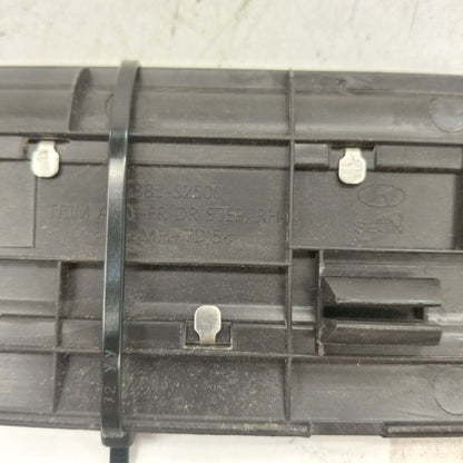 Hyundai Santa Fe Sill Trim Plate Door Jam Threshold Right Passenger Fr