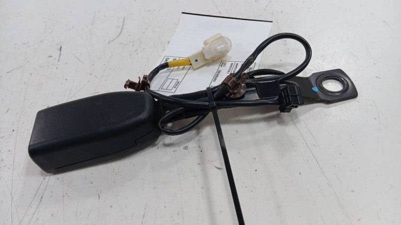 64631FL00AVH Seat Belt Front Driver Buckle Latch Fits 17-19 IMPREZA