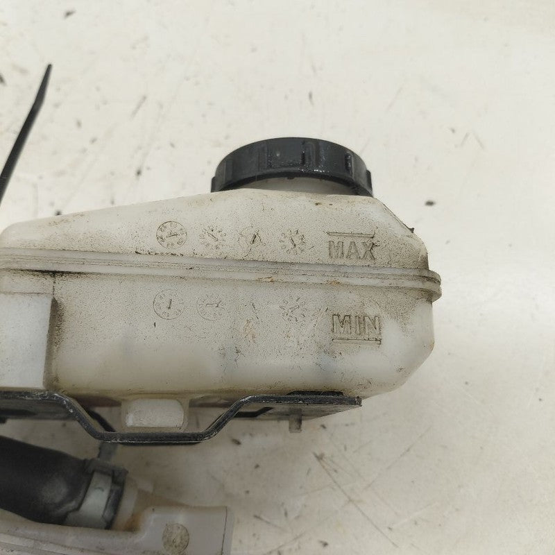 Brake Master Cylinder Fits 15-24 Nissan Murano