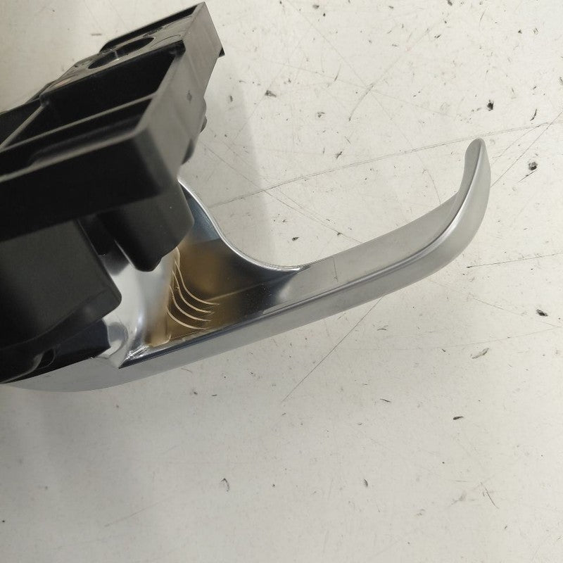 Fiat 500 X Model   Door Handle Right Passenger Rear Interior Inside  2