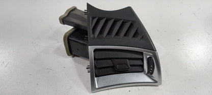 Cadillac SRX Dash Air Vent Right Passenger 2011 