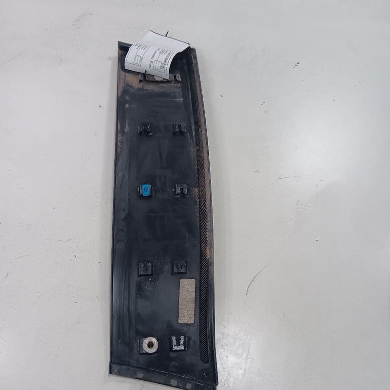 Jeep Cherokee Door Molding Trim Strip Right Passenger Side Rear Back  2015 2016 