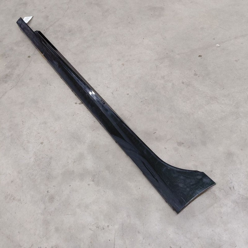 Cadillac CT6 Rocker Panel Trim Cover Molding Skirt Left Drivers  2018 